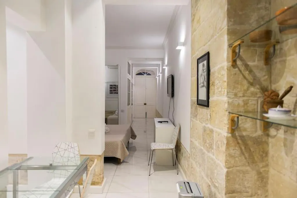 Ag1 - Studio In The Center Apartment Valletta